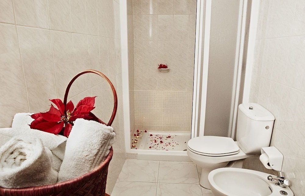 Фото Bungalows Tenesoya - Caters to Gay Men