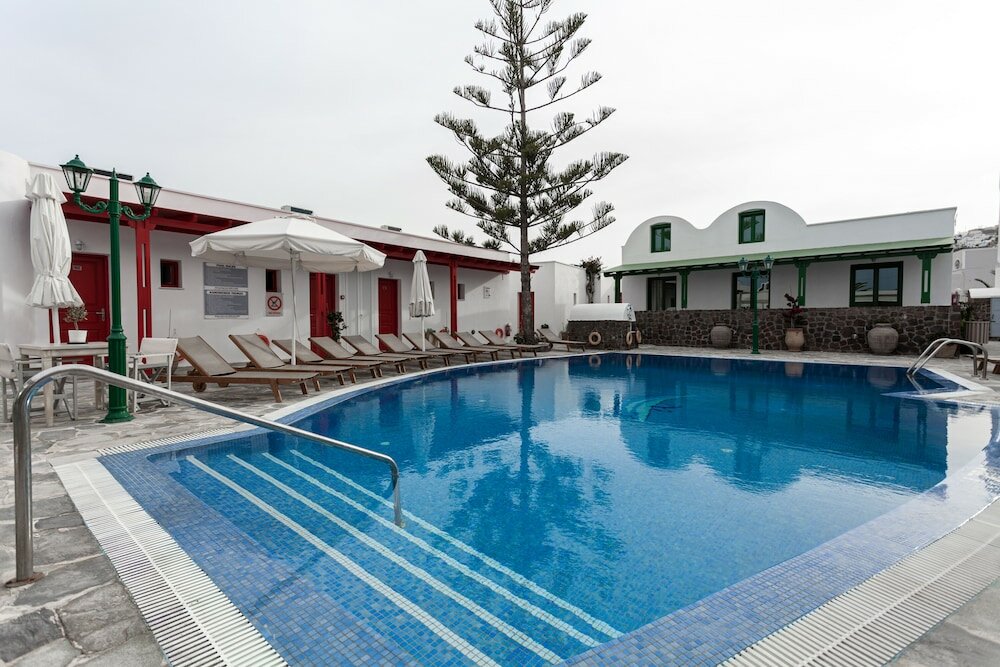 Фото Mathios Luxury Homes