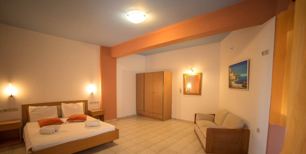 Фото Mary Sofi Residences by Estia