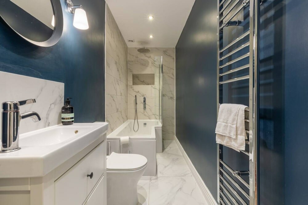 Фото Stylish 1 Bedroom Flat in Fulham With Patio