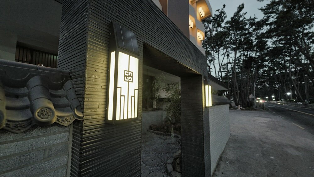 Фото Denbasta Ryokan Busan Mandeok