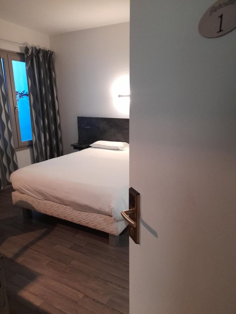 Фото Hotel Restaurant Le Tout Va Bien