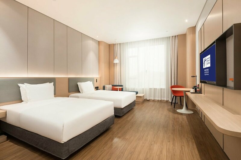 Гостиница Holiday Inn Express Dongguan Marina Bay, an Ihg Hotel в Дунгуани