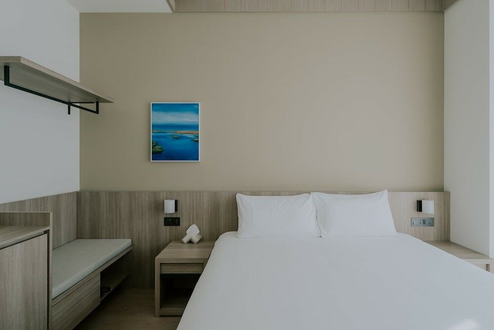 Фото Sunlight on the peninsula