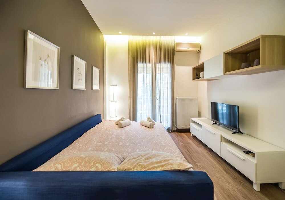 Фото Danae Apt by halu! Apartments