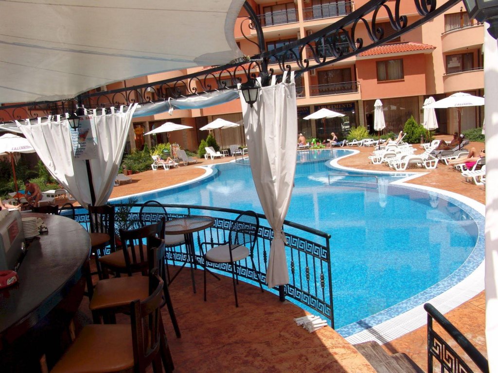 Фото Efir 2 Aparthotel