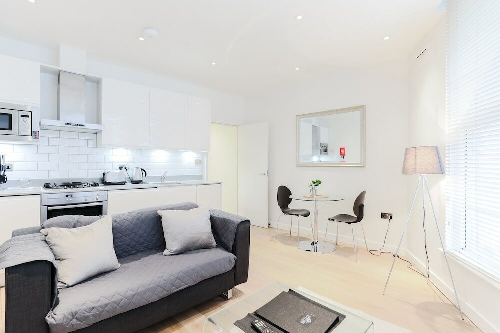 Фото StayInn Trafalgar Square