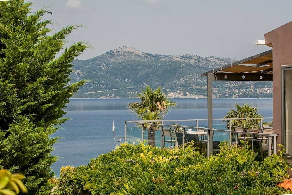 Фото Thalassa Hotel