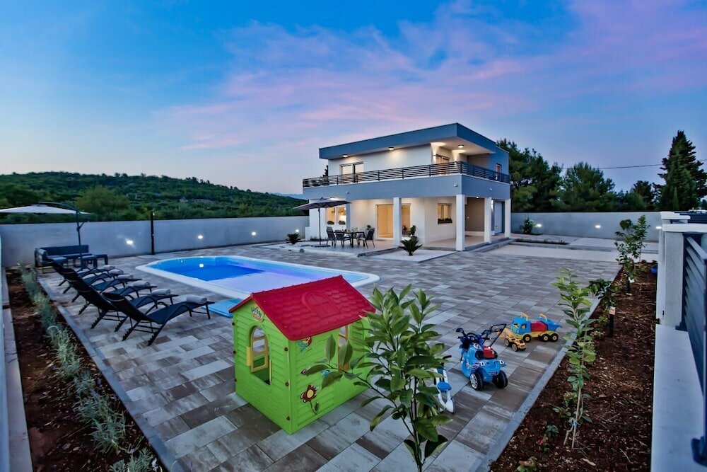 Фото Villa Blazen