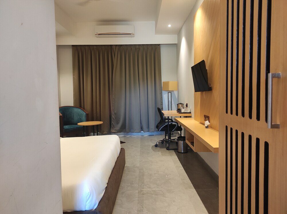 Фото Padmini Resorts