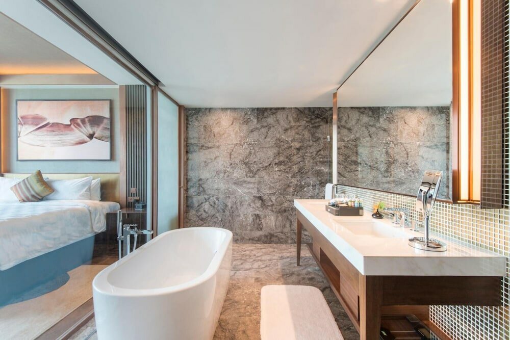 Фото Sedona Hotel Inya Wing