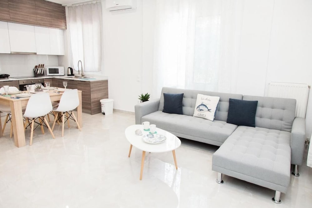 Фото Gorgeous Apartment in Athens Gtd8280-02