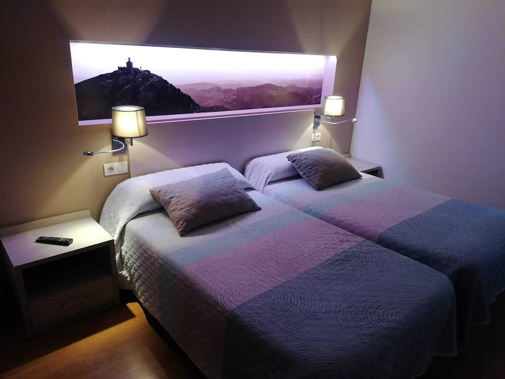 Фото Hello Villarreal Suites