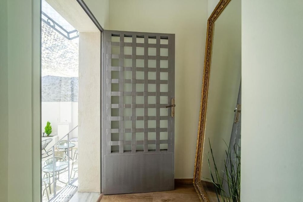 Фото Karma of Athens