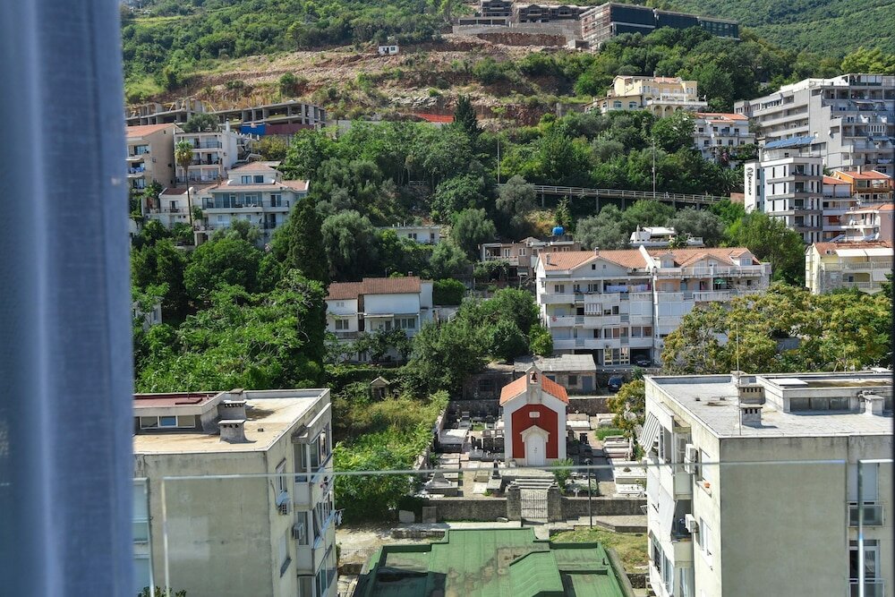 Фото Royal Gardens Apartments