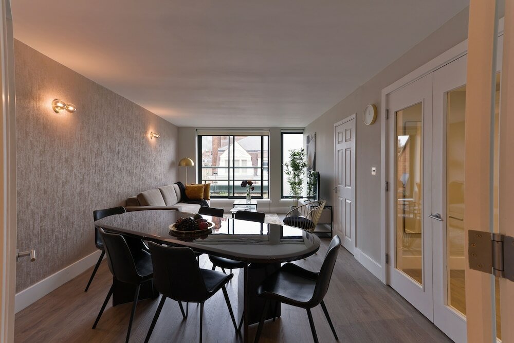 Фото The Residen