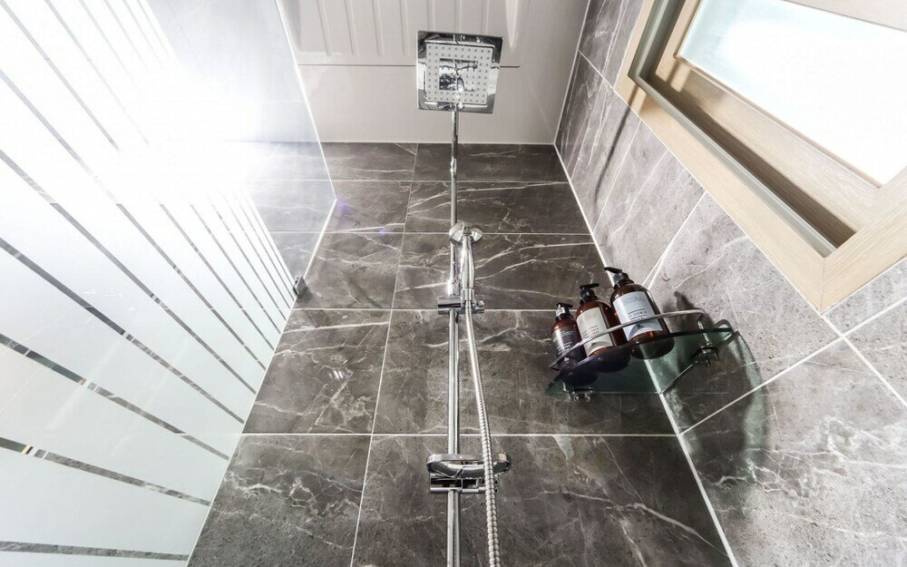 Фото Geojedo Jangseungpo Hotel Carara