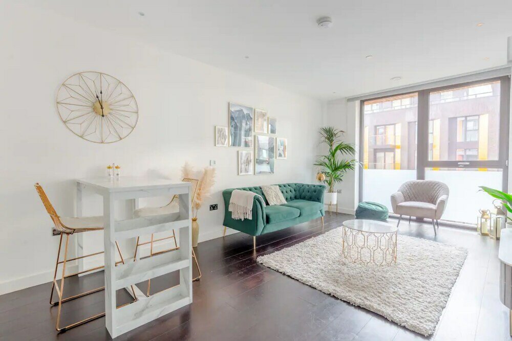 Фото Stylish 1 Bedroom Flat in Nine Elms