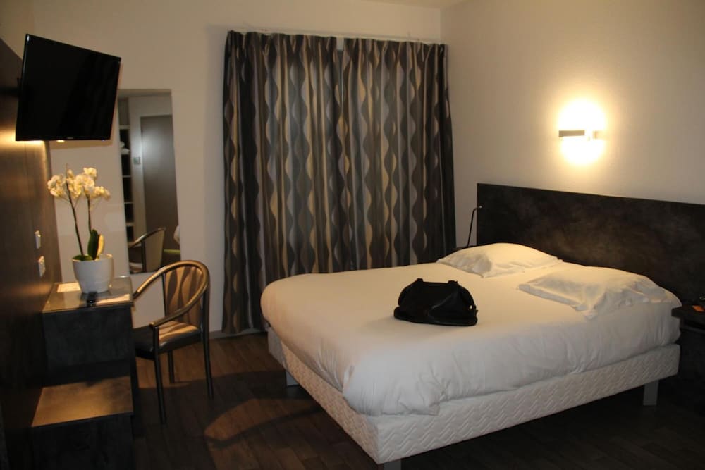 Фото Hotel Restaurant Le Tout Va Bien