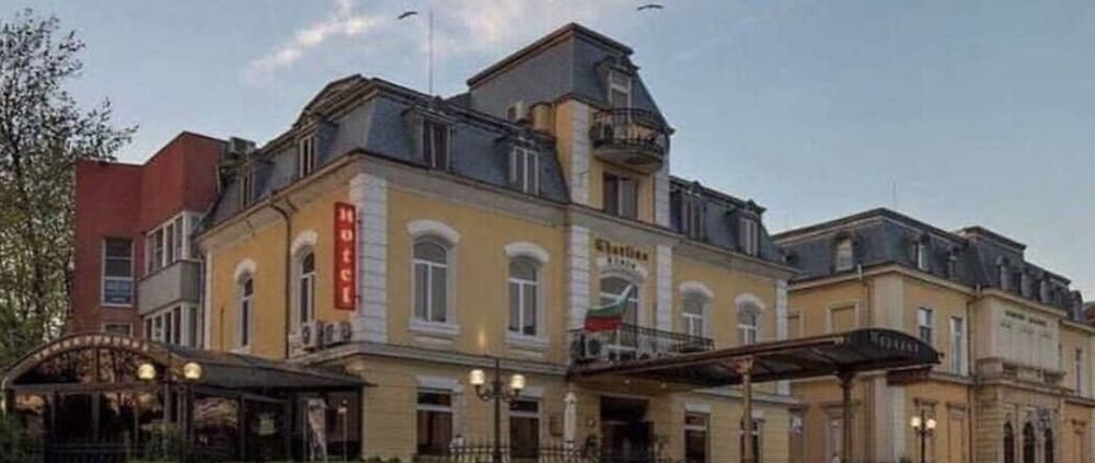 Фото Charlino Plaza