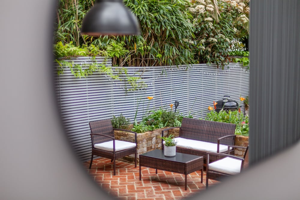 Фото The Clapham House