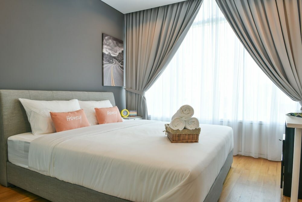 Фото Klcc Service Apartments