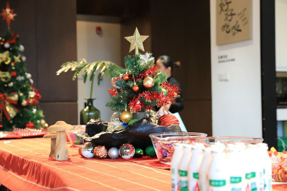 Фото Taihua Wutong Hotel