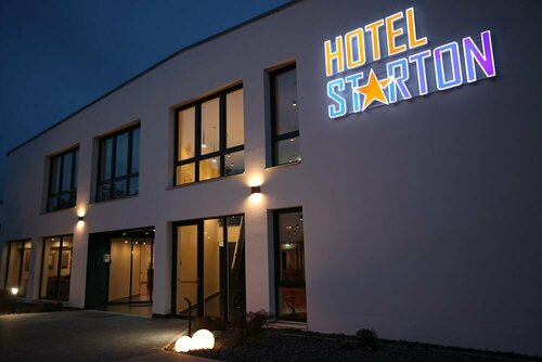Гостиница Hotel Starton am Village