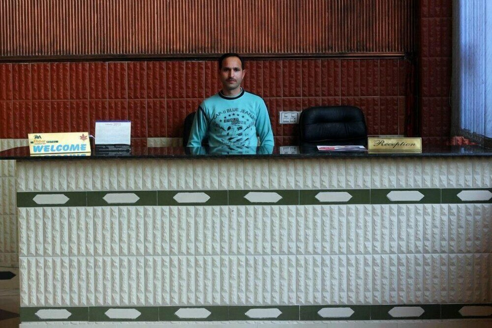 Фото Akbar International View Hotel