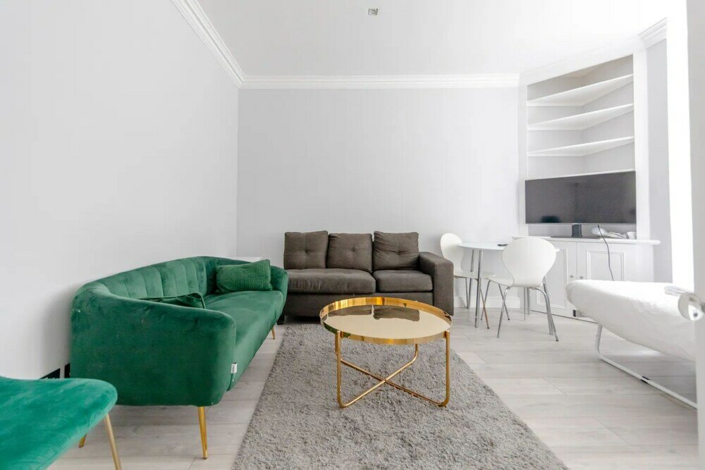 Фото Fantastically Located 1bd Flat, Knightsbridge