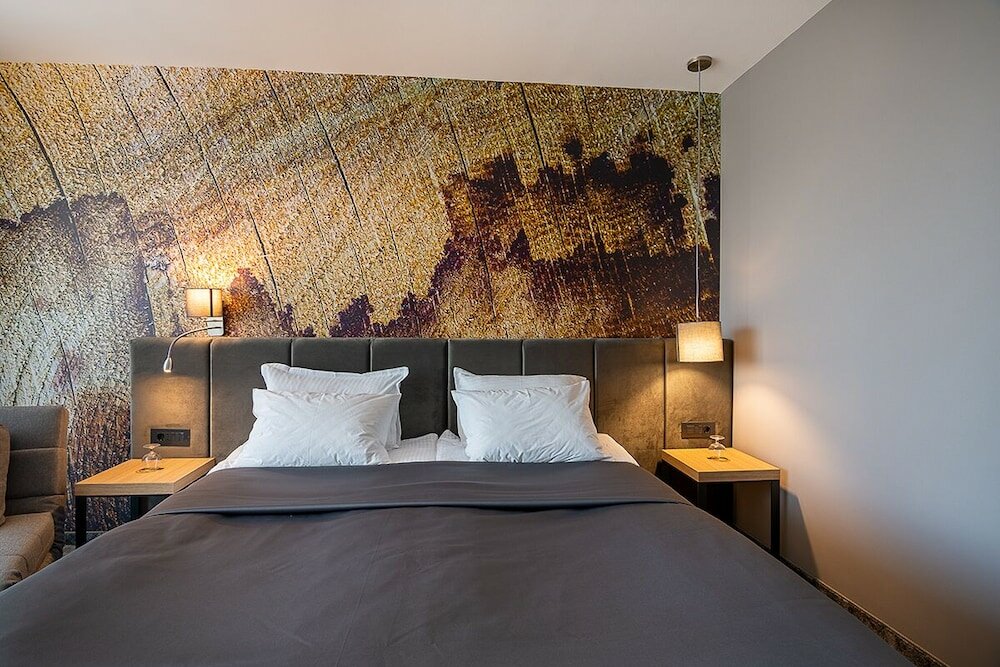 Фото The Five Elements Hotel