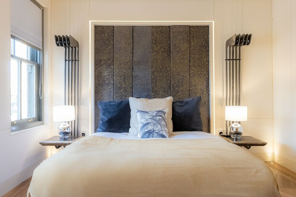 Фото Luxe Five Bedroom House near Chalk Farm