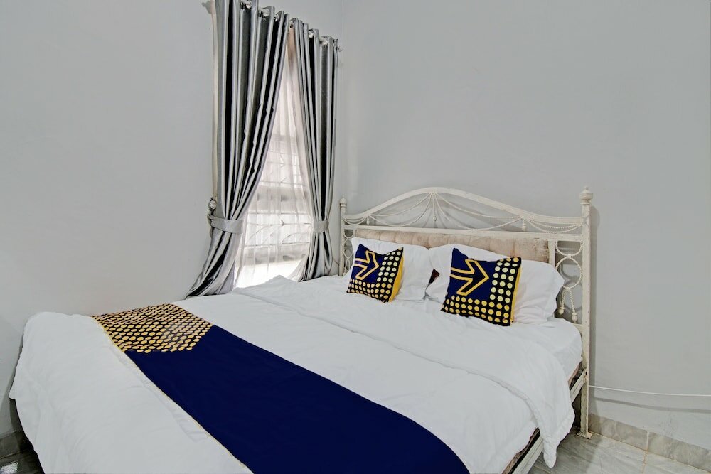 Фото Spot On 92536 Teguh Homestay Syariah