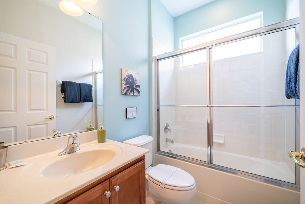 Фото Bella Vida Resort Luxury Pool Home Game Room View!