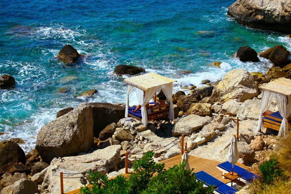 Фото Nautical Hotel