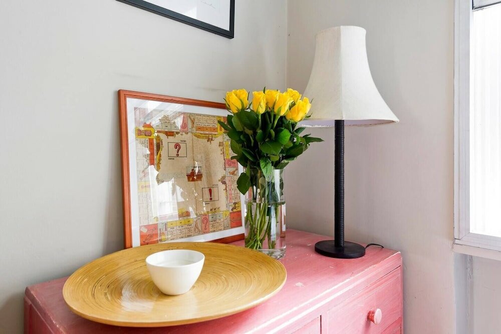 Фото Lovely 1 bed Apartment in Belgravia