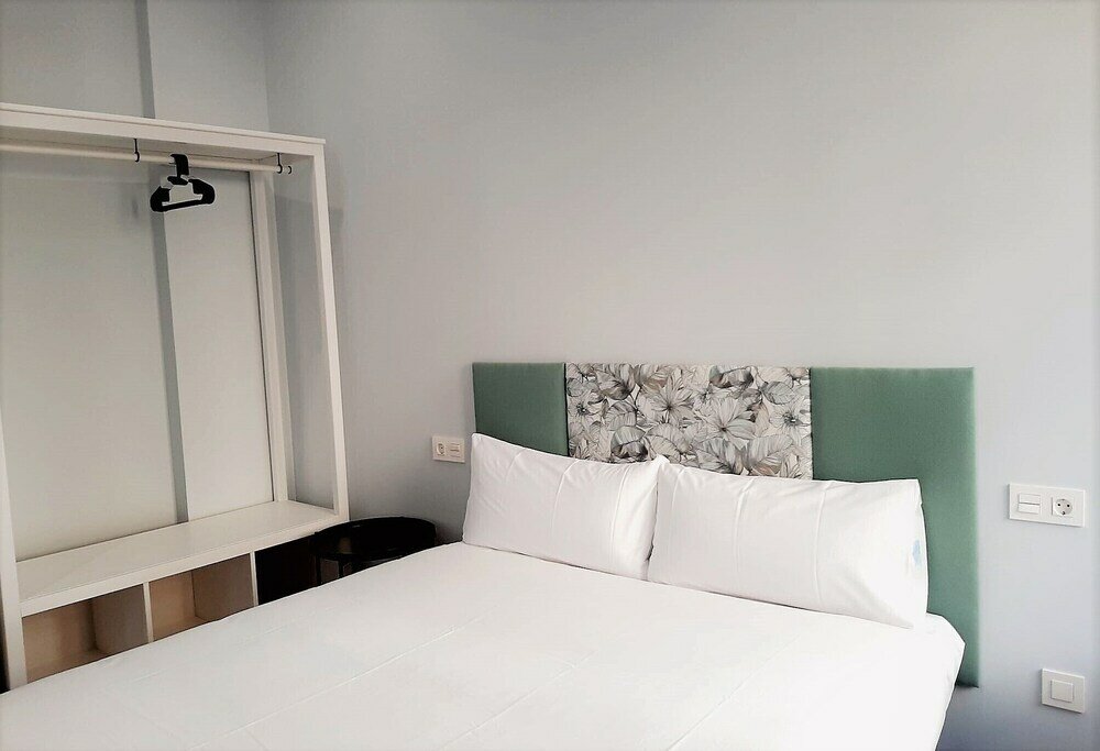 Фото Apartamentos Vega by gaiarooms