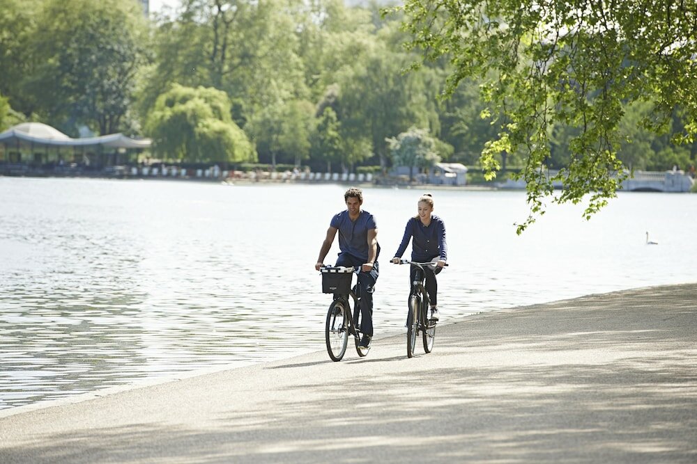 Фото Bulgari Hotel London