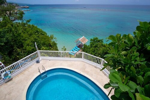 Гостиница Scotch on the Rocks-Ocho Rios 5br в Очо-Риос