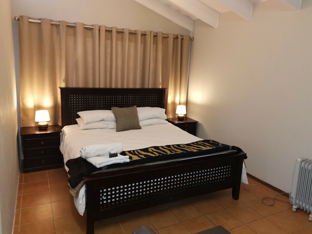 Фото Paulshof Guesthouse