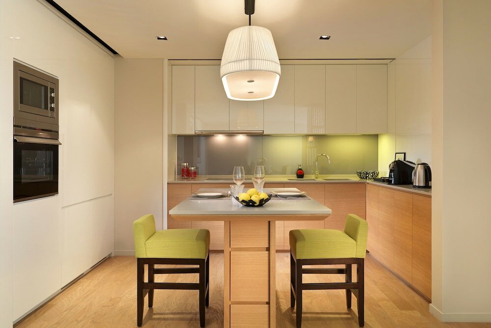 Фото Lanson Place Bukit Ceylon Serviced Residences