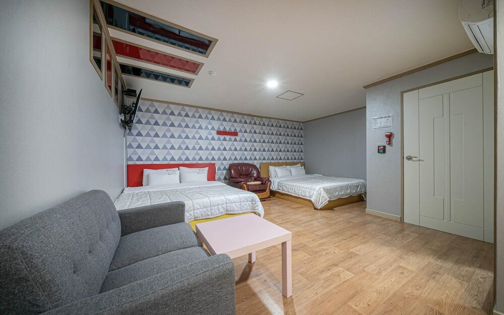 Фото Busan Yeongju-dong G