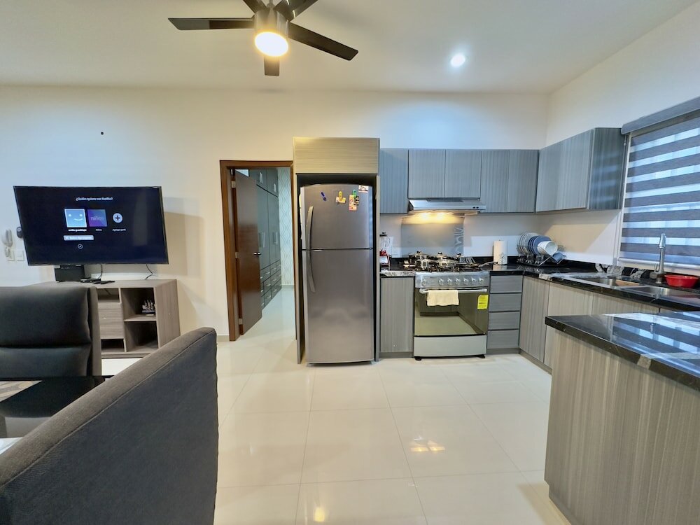 Фото Madeira Apartments