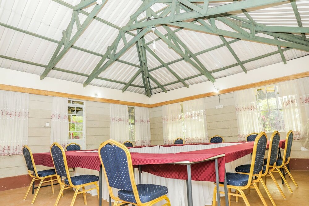 Фото Lake Olbolosat Resort Park Lodge