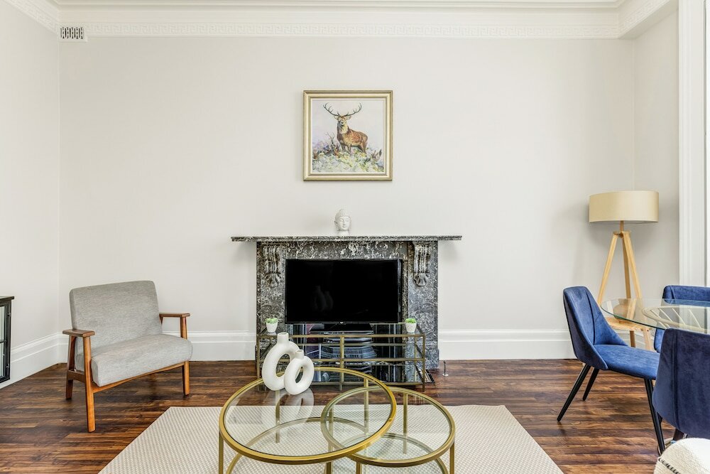 Фото The Kensington High Street Collection