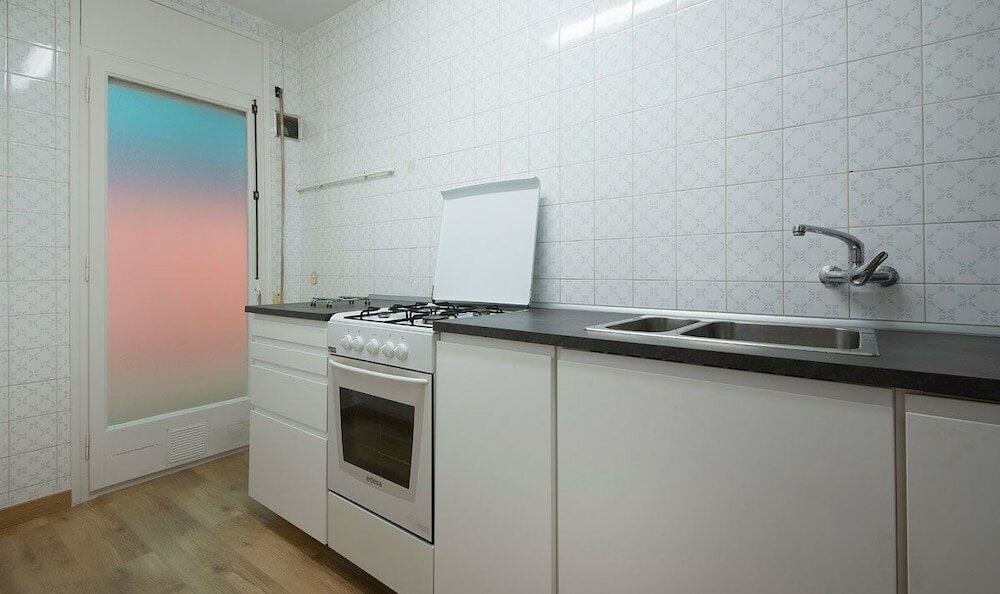 Фото Apartamentos Montserrat 32