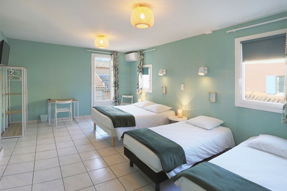 Фото L'Aptois Hotel