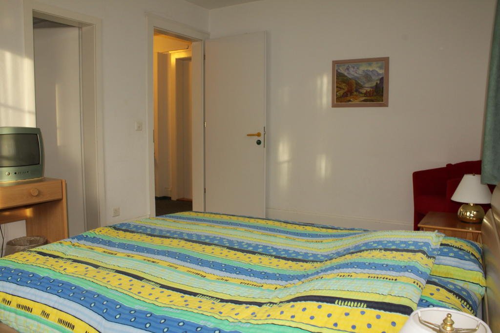 Фото Adventure Guesthouse Interlaken