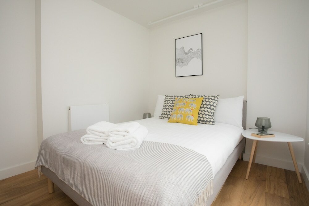 Фото Moonside - Stunning Angel Apartments