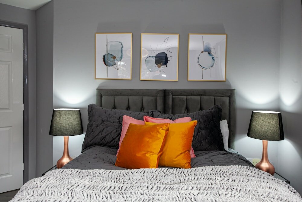 Фото Trafford Place